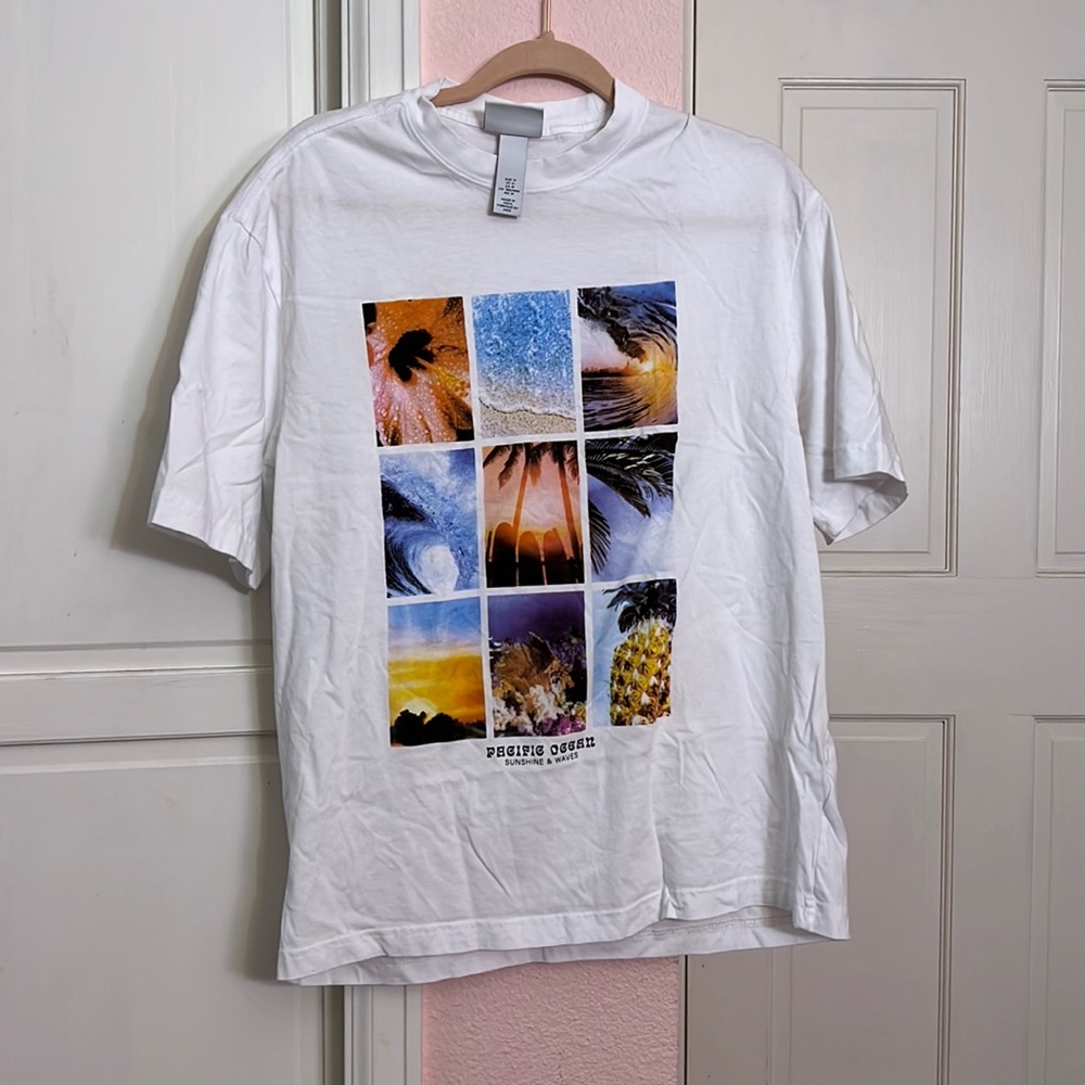 H&M Pacific Ocean graphic tee